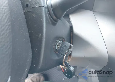 2010 Toyota Rav4 z USA, uszkodzony, nr VIN JTMBF4DV1AD032440